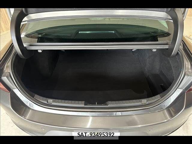 Mazda MAZDA3 2019-05 7455594-11