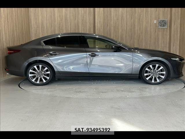 Mazda MAZDA3 2019-05 7455594-17