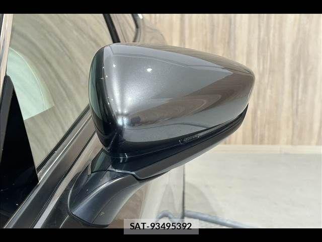 Mazda MAZDA3 2019-05 7455594-24