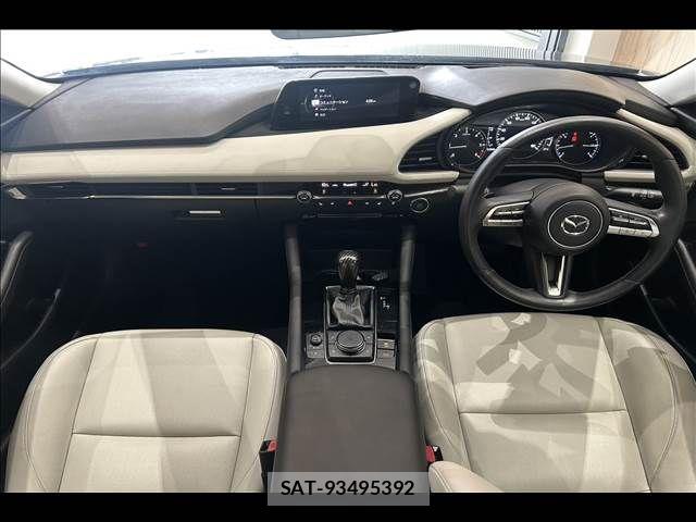 Mazda MAZDA3 2019-05 7455594-2