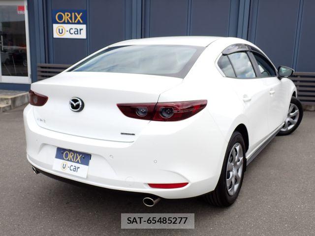 Mazda MAZDA3 2021-09 7509149-2