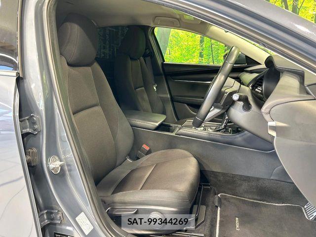 Mazda MAZDA3 2023-09 7562398-7