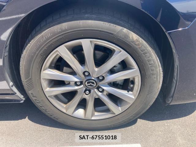 Mazda MAZDA3 2019-07 7562400-9