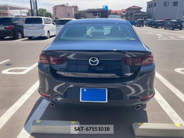 Mazda MAZDA3 2019-07 7562400-3