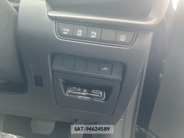 Mazda MAZDA3 2020-07 7617891-12