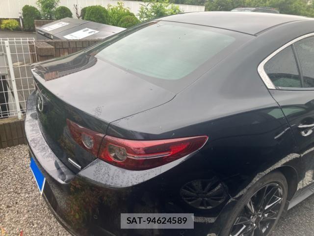 Mazda MAZDA3 2020-07 7617891-5