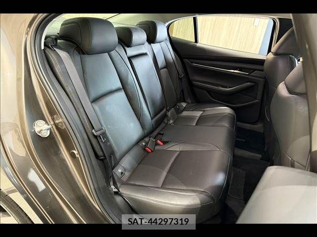 Mazda MAZDA3 2019-09 7617892-9