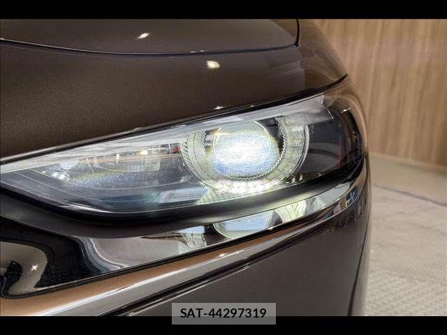Mazda MAZDA3 2019-09 7617892-12