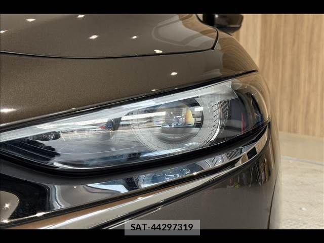 Mazda MAZDA3 2019-09 7617892-21