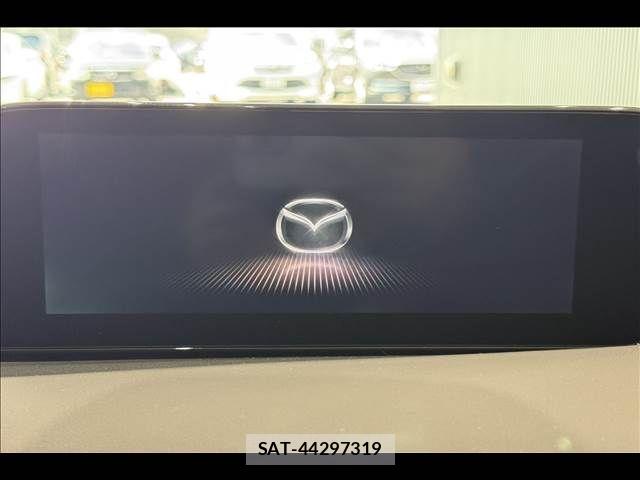 Mazda MAZDA3 2019-09 7617892-3