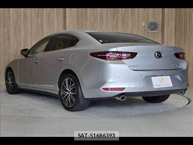 Mazda MAZDA3 2019-07 7725378-19