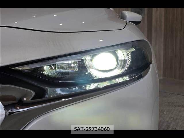 Mazda MAZDA3 2019-09 7725384-12
