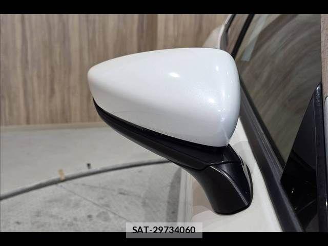 Mazda MAZDA3 2019-09 7725384-24