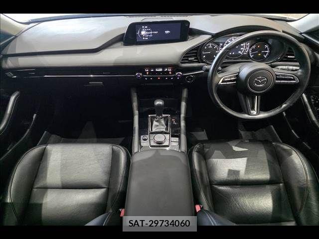 Mazda MAZDA3 2019-09 7725384-2