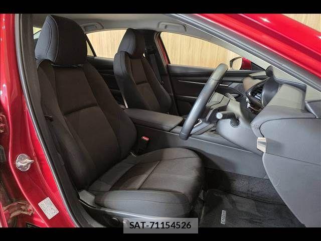 Mazda MAZDA3 2023-07 7725377-8
