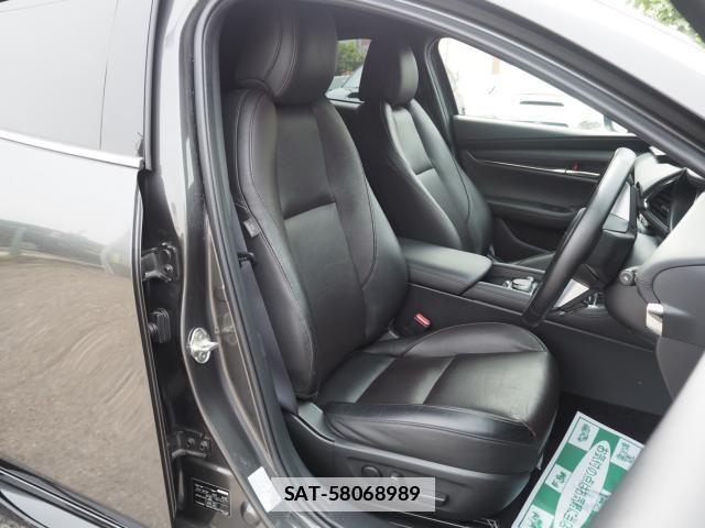Mazda MAZDA3 2021-05 7786786-7