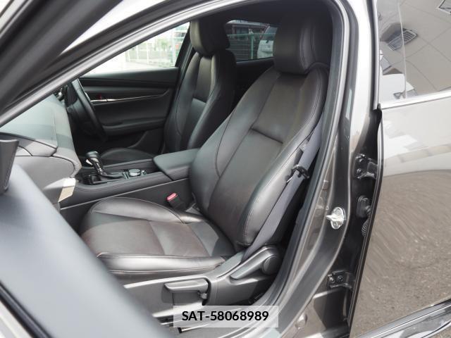 Mazda MAZDA3 2021-05 7786786-8