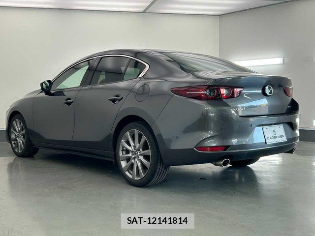 Mazda MAZDA3 2019-11 7786787-25