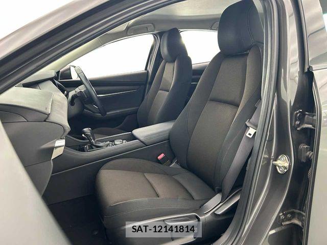 Mazda MAZDA3 2019-11 7786787-4