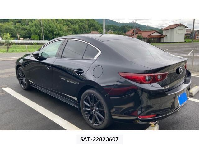 Mazda MAZDA3 2023-07 7877587-3