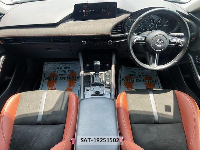 Mazda MAZDA3 2023-11 7877586-1