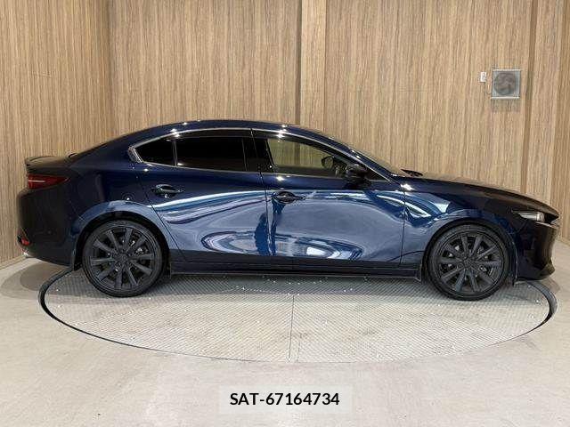 Mazda MAZDA3 2019-09 7877588-16