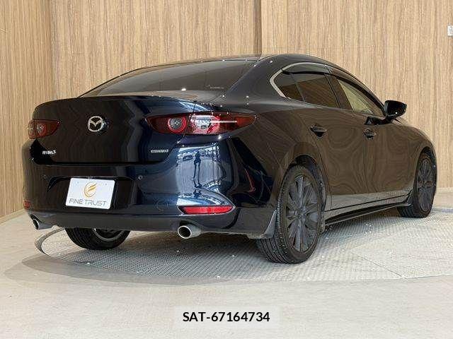 Mazda MAZDA3 2019-09 7877588-17
