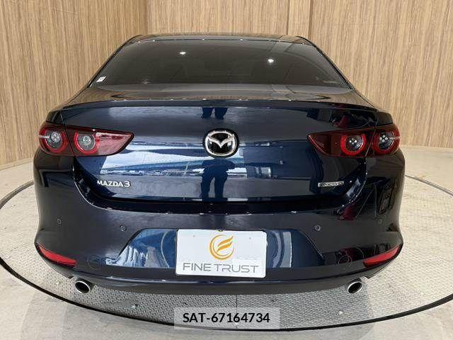 Mazda MAZDA3 2019-09 7877588-18