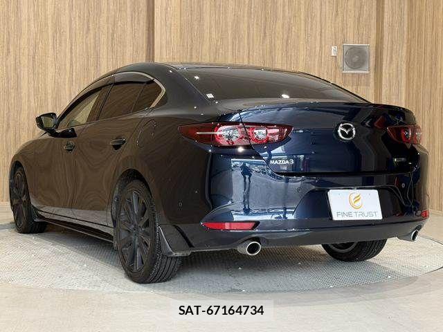 Mazda MAZDA3 2019-09 7877588-19
