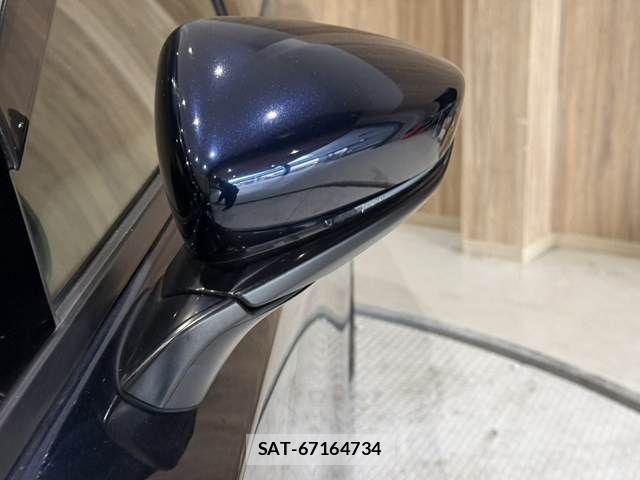 Mazda MAZDA3 2019-09 7877588-23