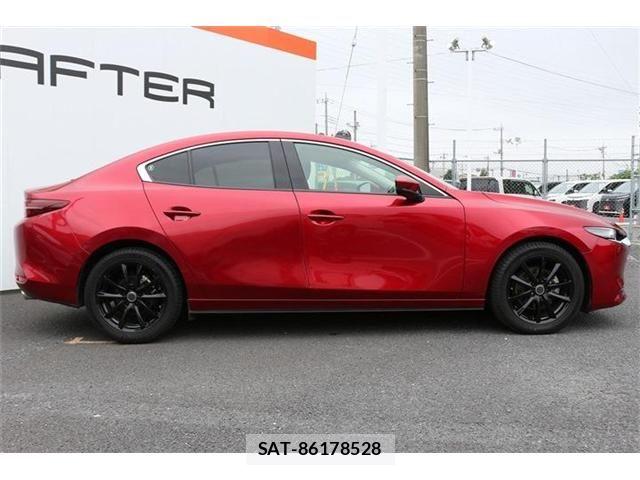 Mazda MAZDA3 2020-09 7877591-7