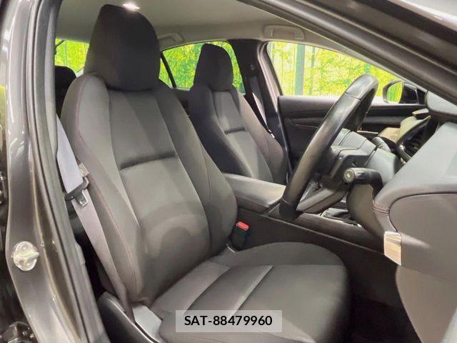 Mazda MAZDA3 2022-10 7902902-8