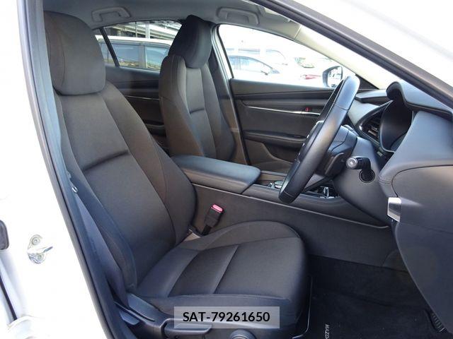 Mazda MAZDA3 2020-05 7962536-12