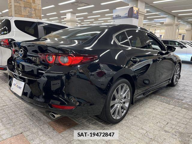 Mazda MAZDA3 2022-11 7962534-9