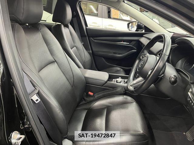 Mazda MAZDA3 2022-11 7962534-3