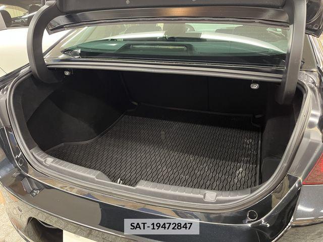 Mazda MAZDA3 2022-11 7962534-5