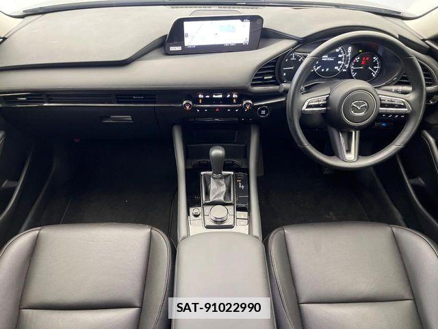 Mazda MAZDA3 2019-09 7979848-1