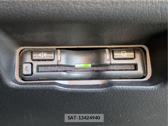 Mazda MAZDA3 2019-10 8036602-11