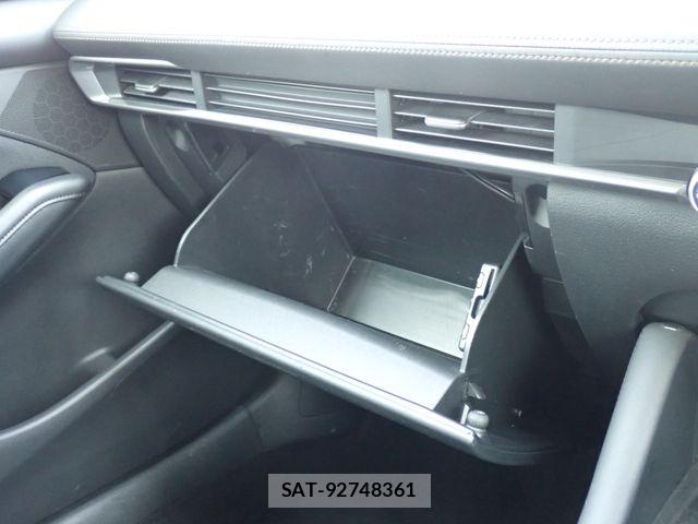 Mazda MAZDA3 2019-10 8074469-16