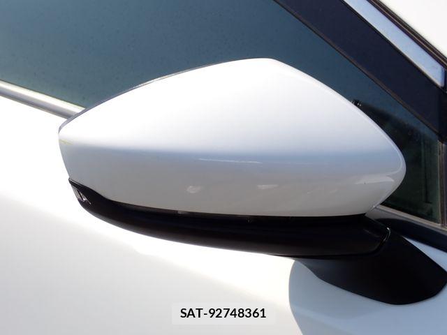 Mazda MAZDA3 2019-10 8074469-26