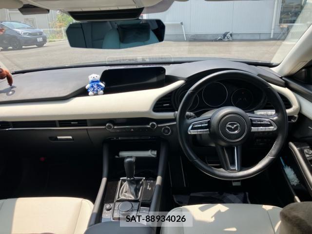 Mazda MAZDA3 2021-09 8315313-13