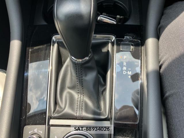 Mazda MAZDA3 2021-09 8315313-24