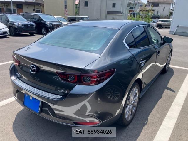 Mazda MAZDA3 2021-09 8315313-3