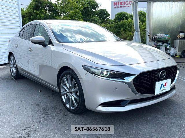 Mazda MAZDA3 2022-07 8336677-16