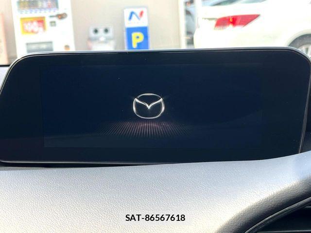 Mazda MAZDA3 2022-07 8336677-2