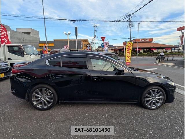 Mazda MAZDA3 2024-03 8366877-4