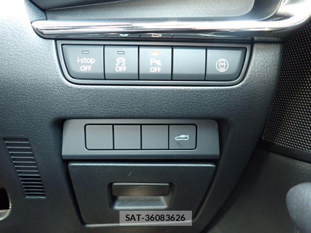 Mazda MAZDA3 2021-01 8413455-12