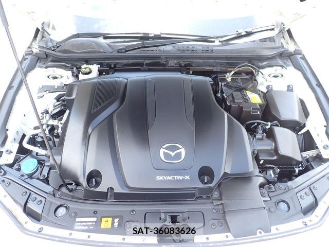 Mazda MAZDA3 2021-01 8413455-3