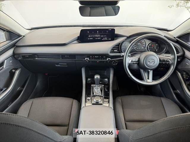 Mazda MAZDA3 2023-06 8413451-1