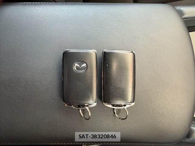 Mazda MAZDA3 2023-06 8413451-25